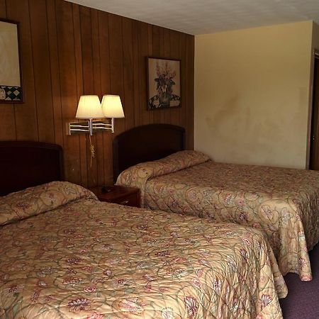 Budget Host Stone'S Motel Dale Eksteriør bilde